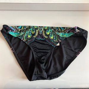 Athleta bikini Bottoms medium